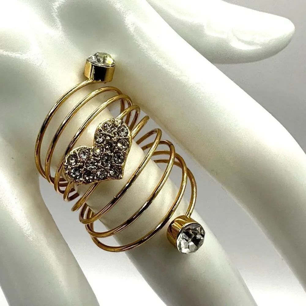 Gold tone rhinestone heart statement ring